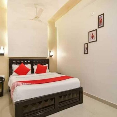 Oyo Couples Friendly Flagship Hotel Jaipur Exterior photo