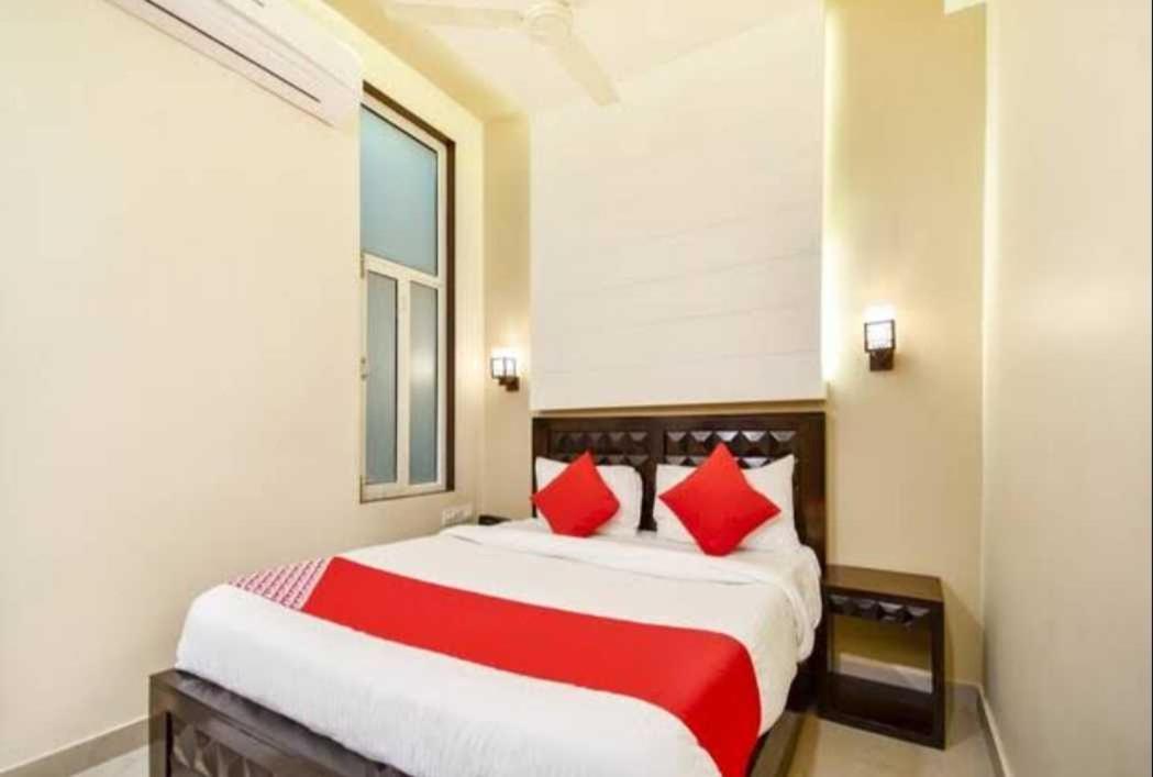 Oyo Couples Friendly Flagship Hotel Jaipur Exterior photo